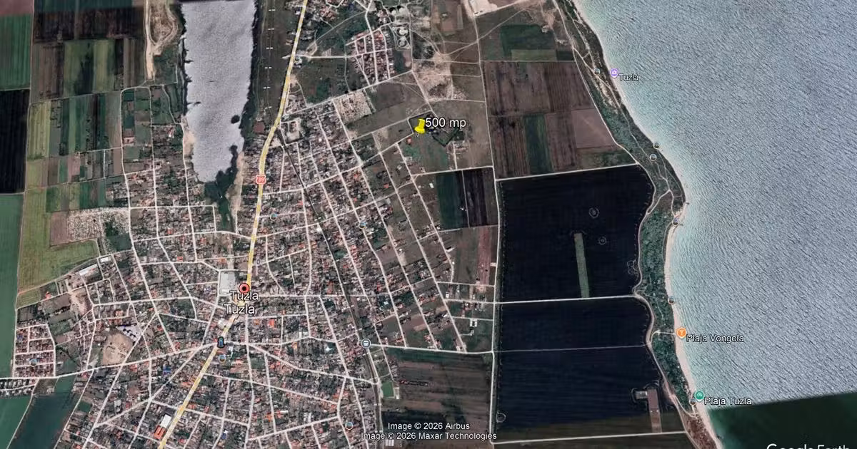 Teren Construcții intravilan de vânzare de 500 mp, în Tuzla