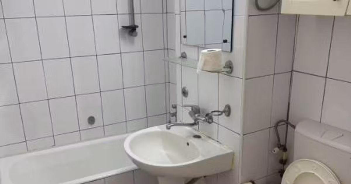 Apartament de vânzare cu 3 camere în zona Tomis III, Constanța
