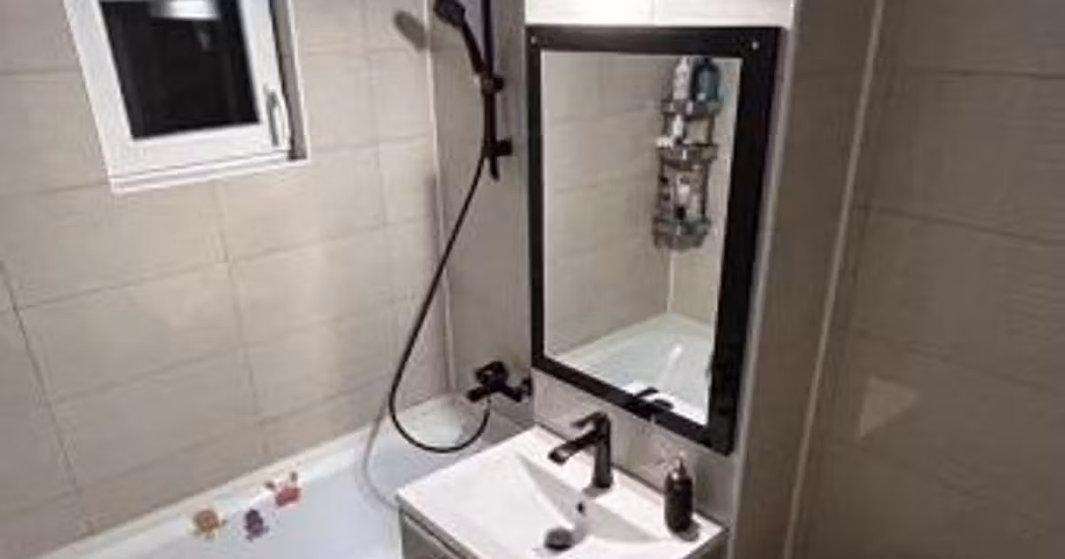 Apartament de vânzare cu 4 camere în zona Dacia, Constanța