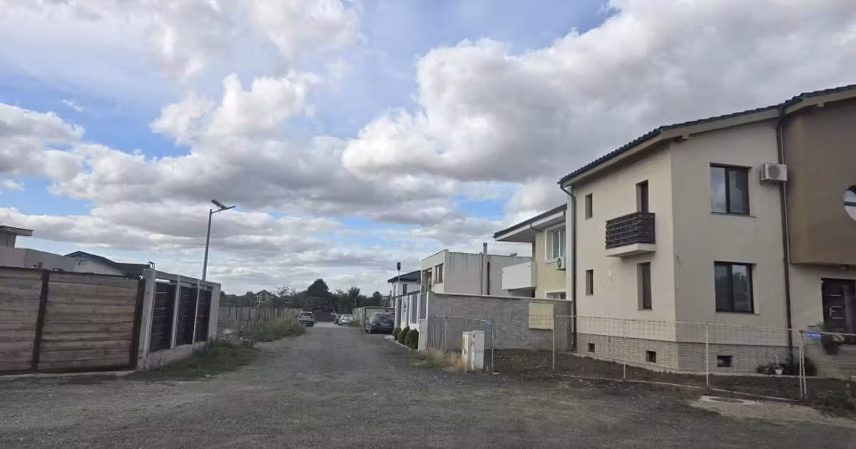 Teren Construcții intravilan de vânzare de 365 mp, în zona Km 5, Constanța