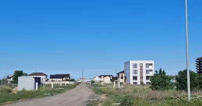 Teren Km 5