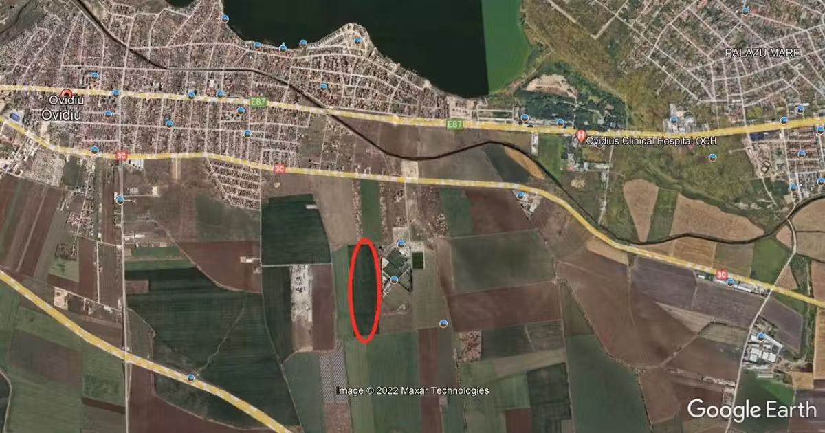 Teren Construcții intravilan de vânzare de 15000 mp, în Ovidiu