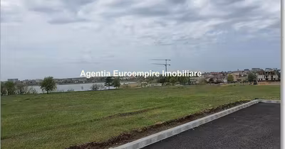 Teren Peninsulă