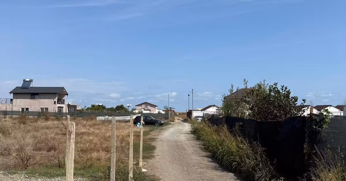 Teren Construcții intravilan de vânzare de 1000 mp, în Costinești