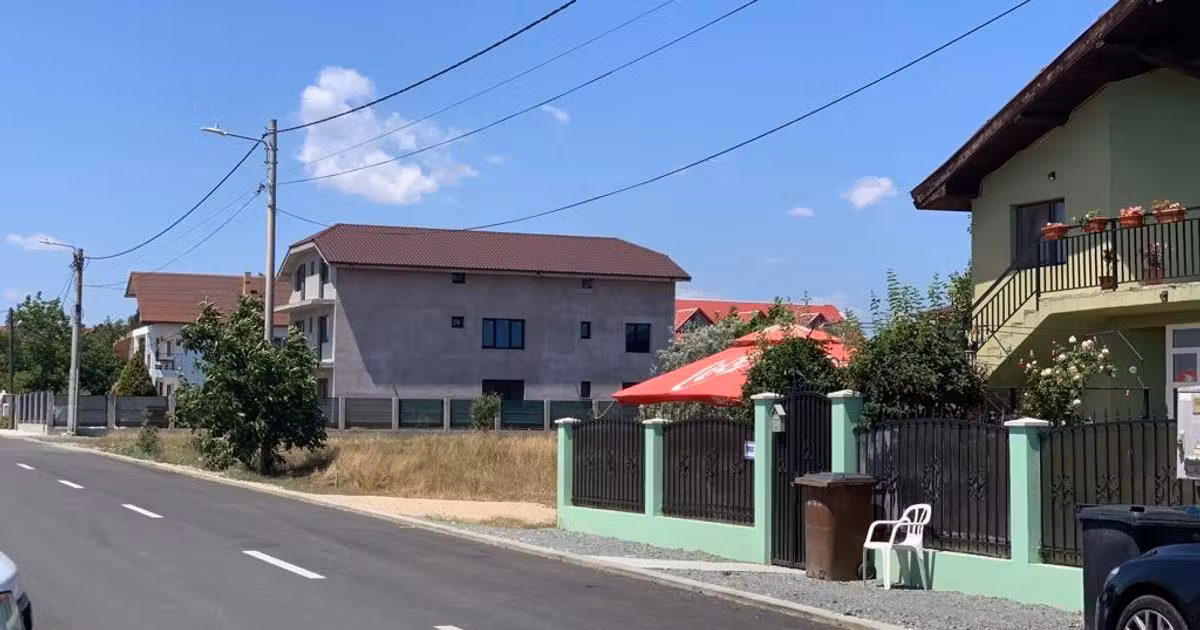 Teren Construcții intravilan de vânzare de 1500 mp, în 2 Mai