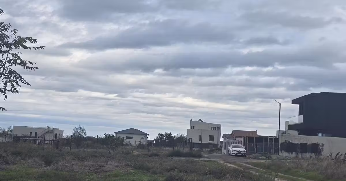 Teren Construcții intravilan de vânzare de 400 mp, în zona Palazu Mare, Constanța