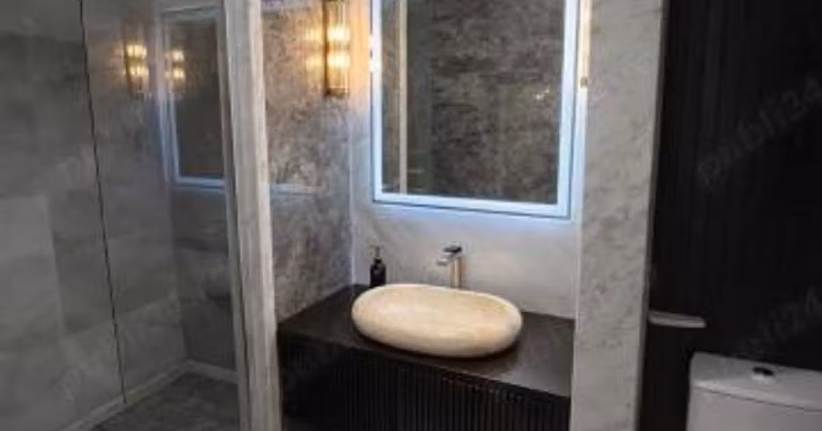 Apartament de vânzare cu 2 camere în Mamaia
