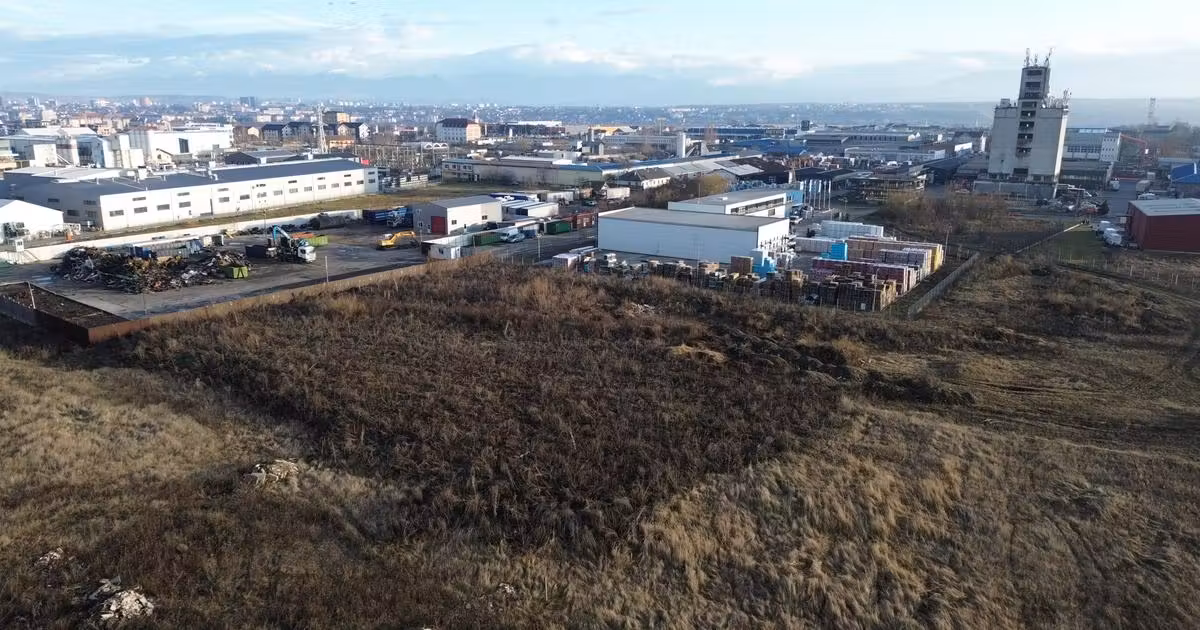 Teren Construcții intravilan de vânzare de 5959 mp, în zona Industrial Vest, Sibiu