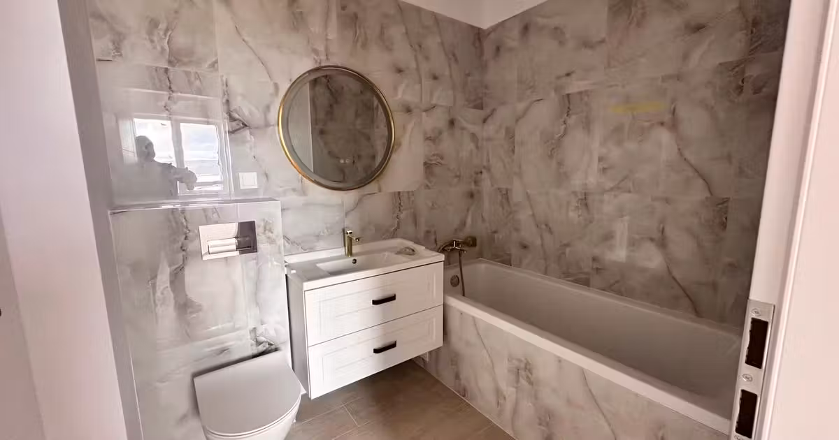 Apartament de vânzare cu 3 camere în Șelimbăr
