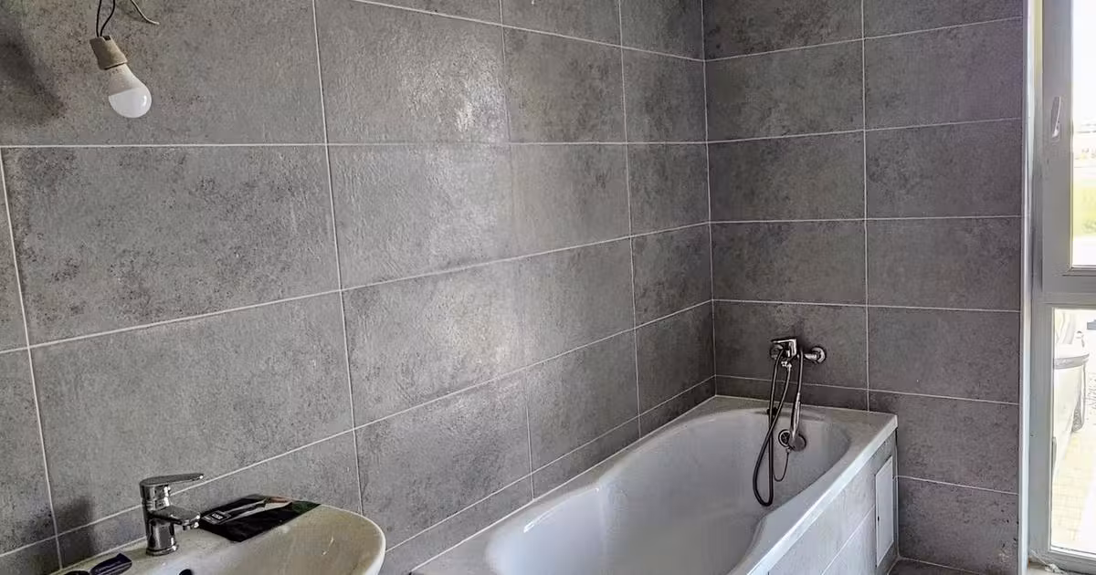 Apartament de vânzare cu 3 camere în Șelimbăr