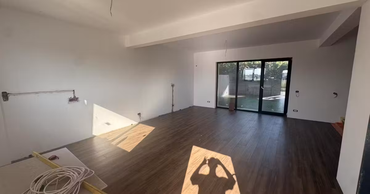 Casă de vânzare cu 4 camere în Chișoda