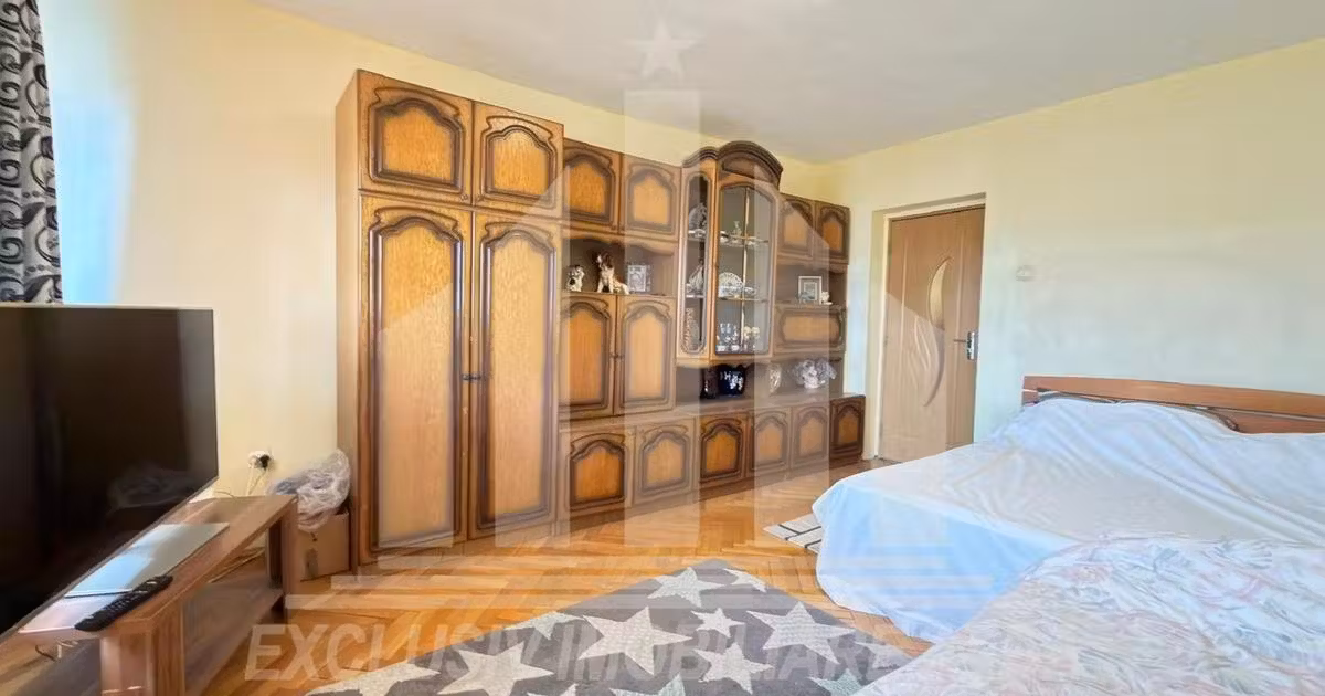 Apartament de vânzare cu 3 camere, mobilat în zona Central, Alba Iulia