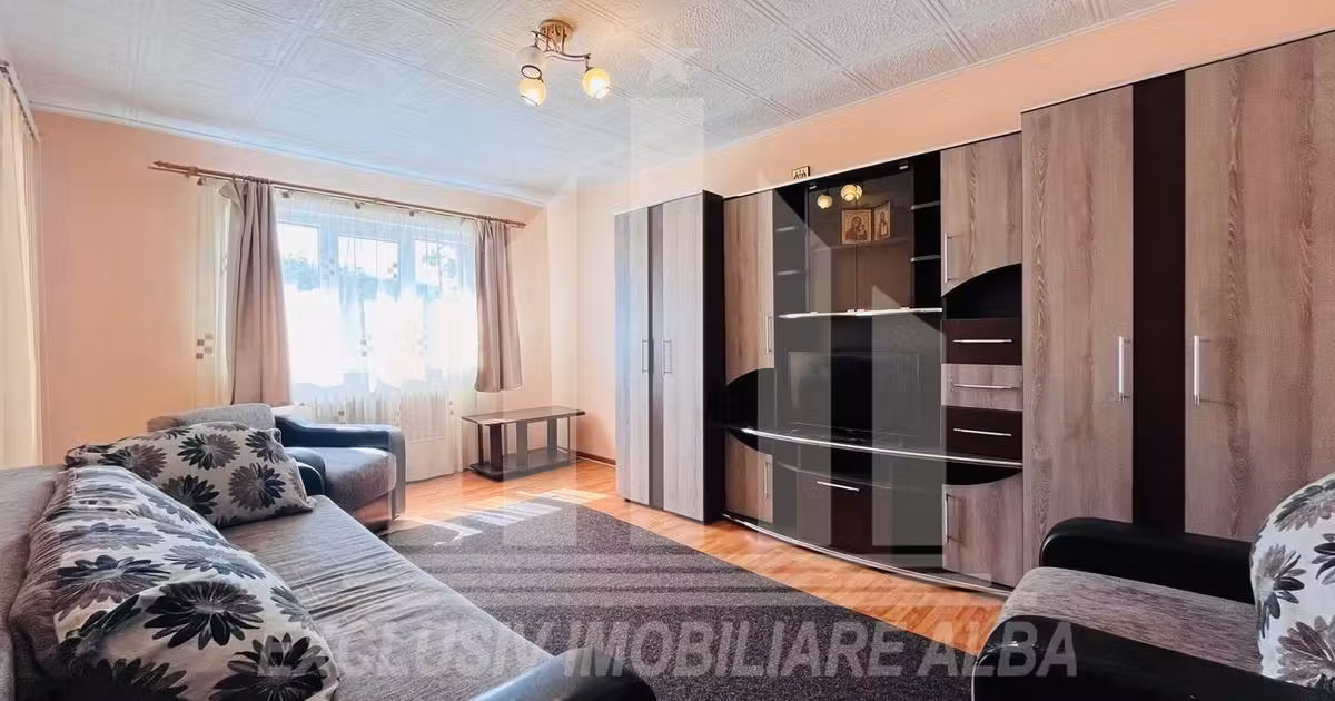 Apartament de vânzare cu 2 camere, mobilat în zona Tolstoi, Alba Iulia