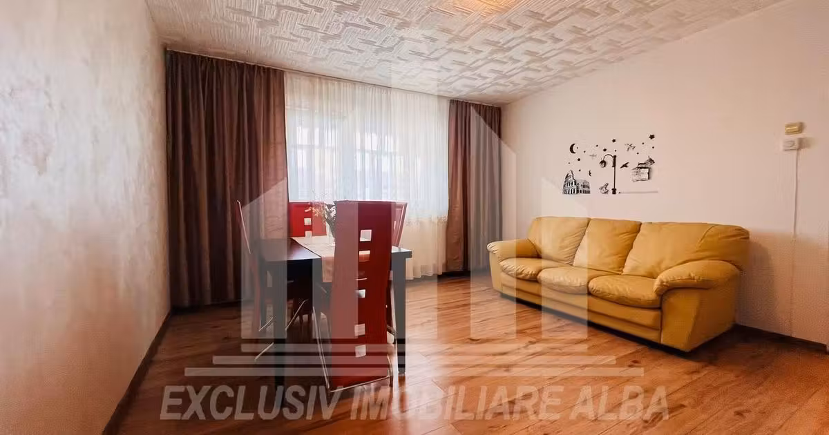Apartament de vânzare cu 2 camere, mobilat în zona Cetate, Alba Iulia
