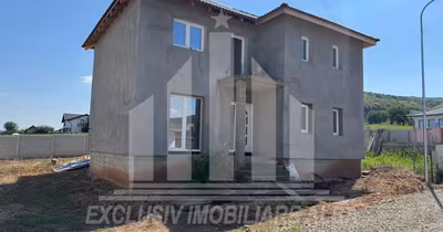 Casă Micești