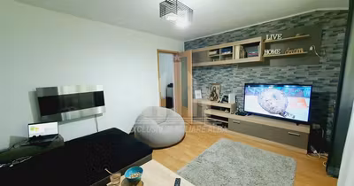 Apartament Cetate