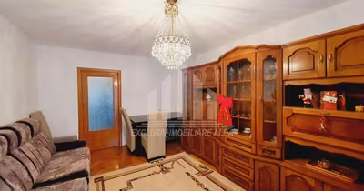 Apartament Cetate