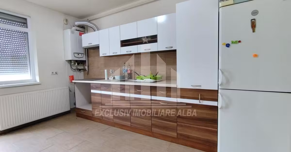 Apartament de vânzare cu 2 camere, mobilat în zona Cetate, Alba Iulia