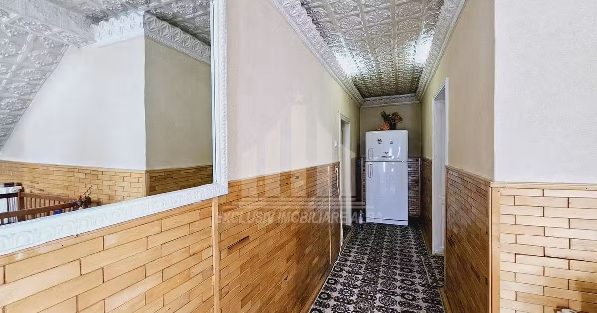 Casă individuală de vânzare cu 5 camere, mobilată în zona Cetate, Alba Iulia