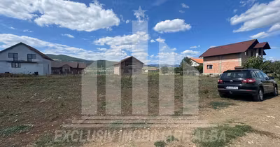 Teren Micești