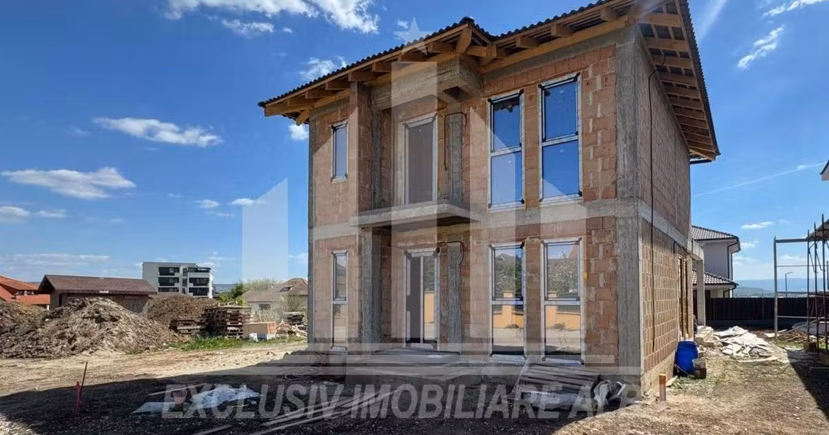 Casă individuală de vânzare cu 4 camere în zona Cetate, Alba Iulia