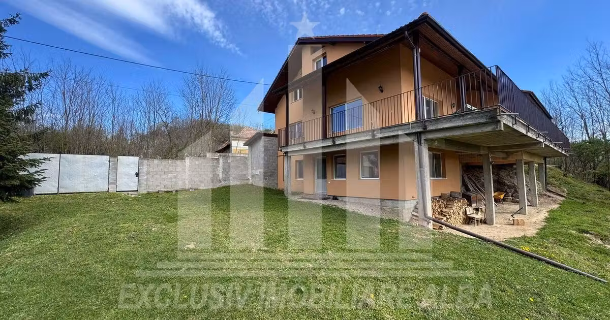 Casă individuală de vânzare cu 4 camere, mobilată în zona Sud, Alba Iulia
