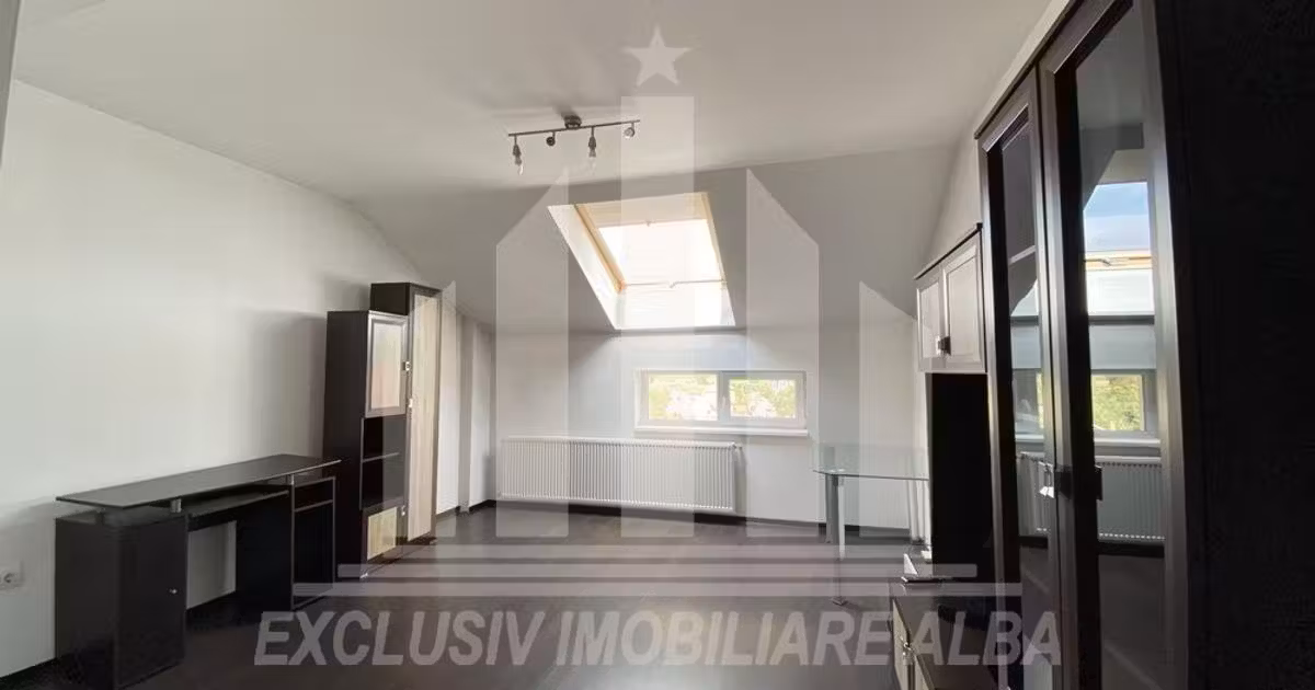 Apartament de vânzare cu 2 camere, mobilat în zona Tolstoi, Alba Iulia