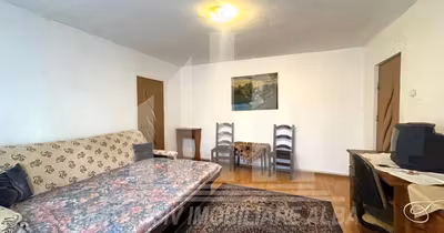 Apartament Cetate