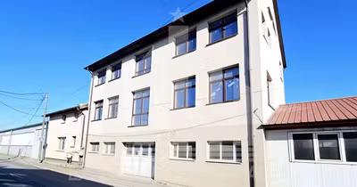 Spațiu comercial Lipoveni