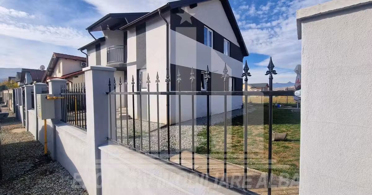 Casă individuală de vânzare cu 5 camere, mobilată în zona Micești, Alba Iulia