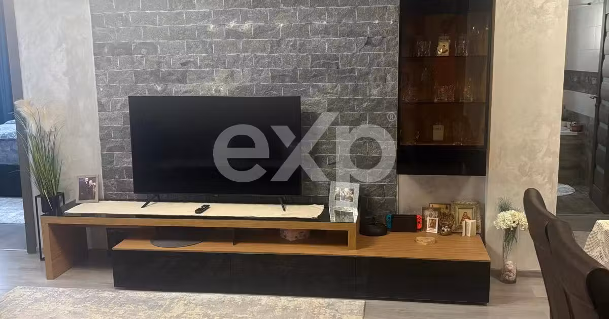 Apartament de vânzare cu 3 camere, mobilat în zona Trivale, Pitești