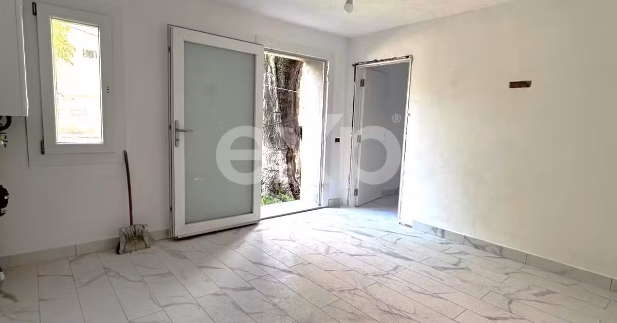 Apartament de vânzare cu 2 camere în zona Micro 8, Târgoviște