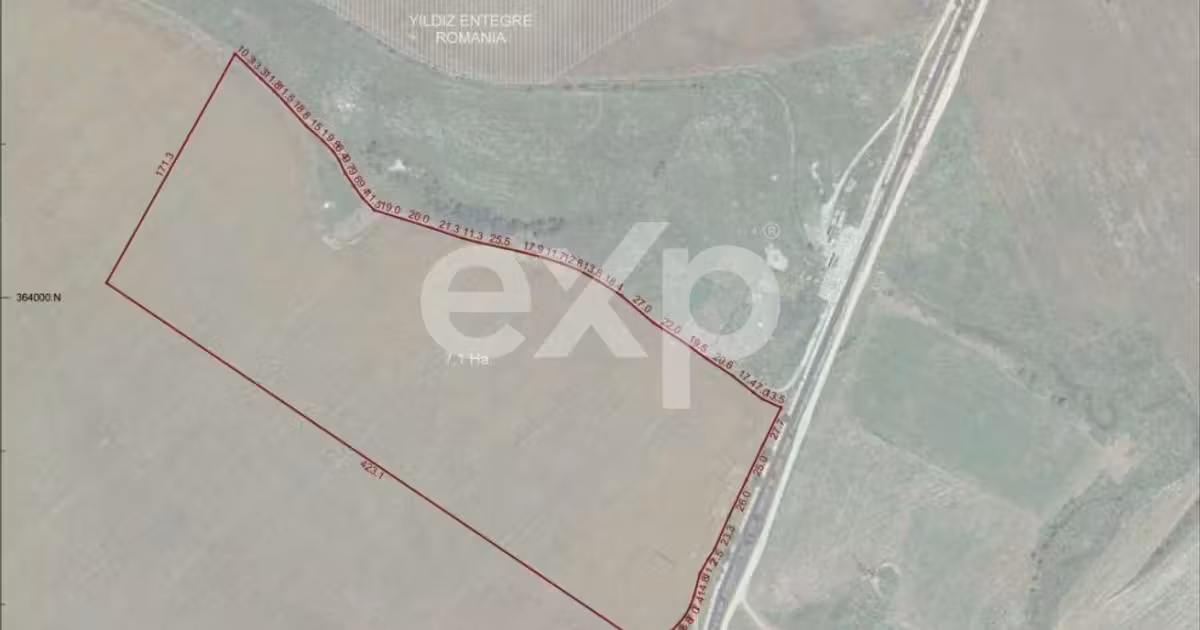 Teren Construcții intravilan de vânzare de 71000 mp, în Oarja