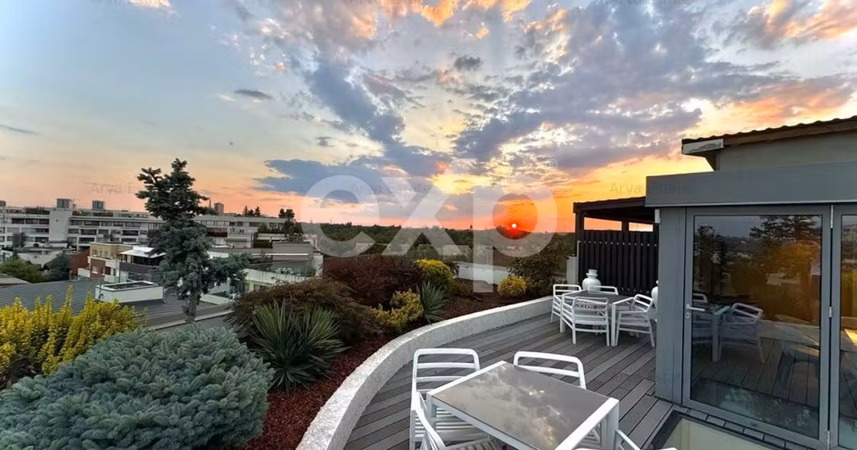 Penthouse de vânzare cu 3 camere, mobilat în zona Herăstrău, Sector 1