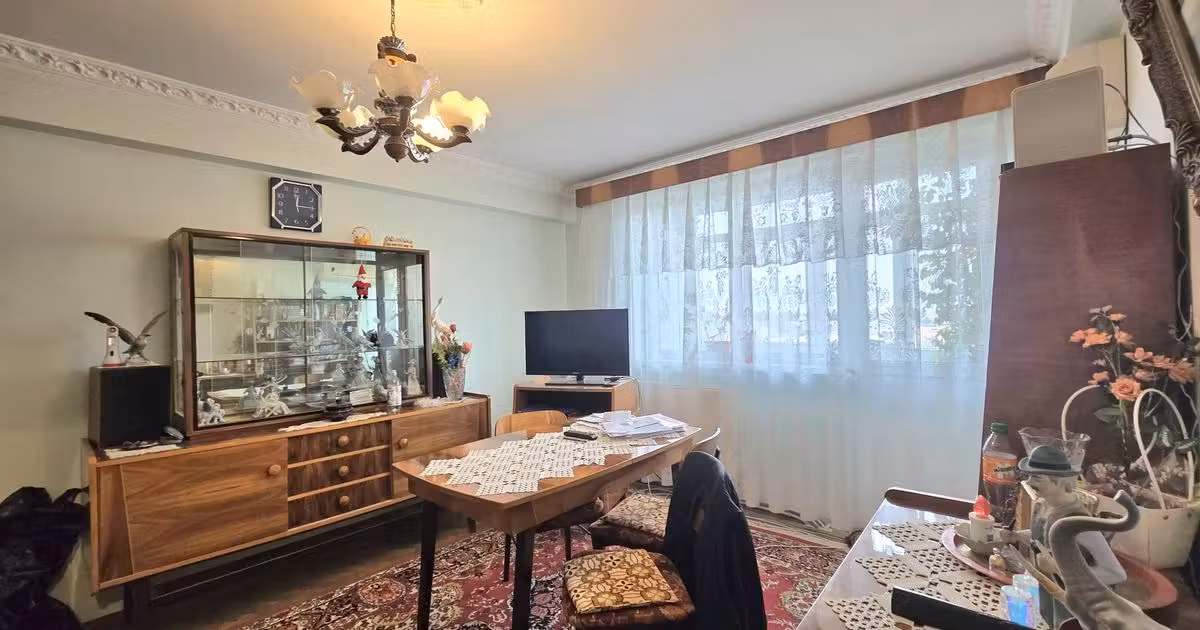 Apartament de vânzare cu 2 camere în zona Calea Galați, Brăila