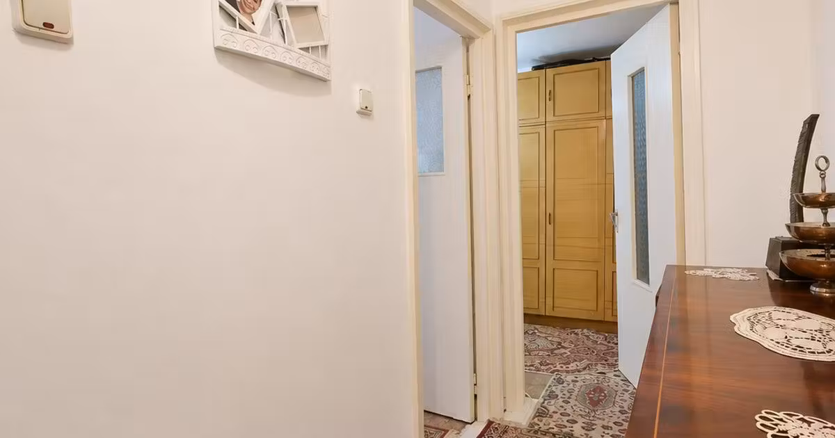 Apartament de vânzare cu 4 camere în zona Marna, Brăila