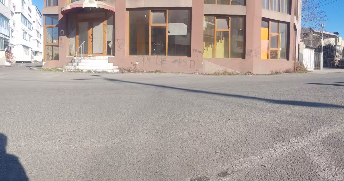 Spațiu comercial de vânzare 280 mp în zona Radu Negru, Brăila