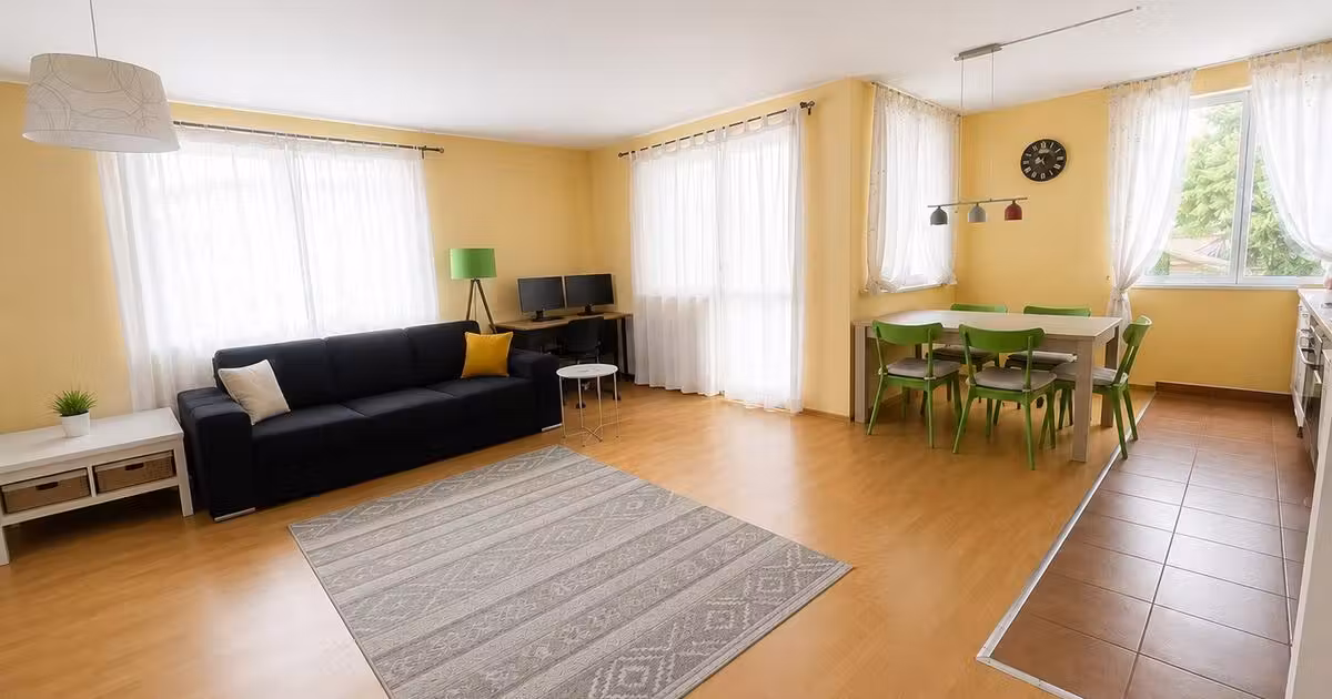 Apartament de vânzare cu 3 camere în zona Calea Dumbrăvii, Sibiu