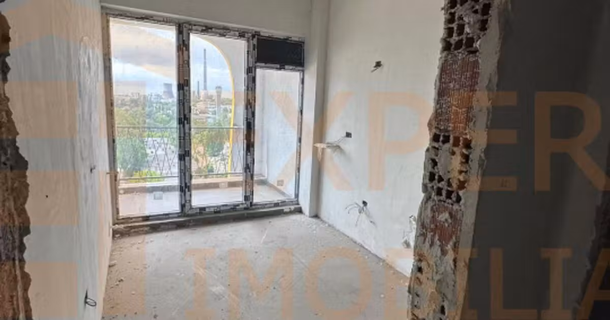 Apartament de vânzare cu 2 camere în zona Far, Constanța