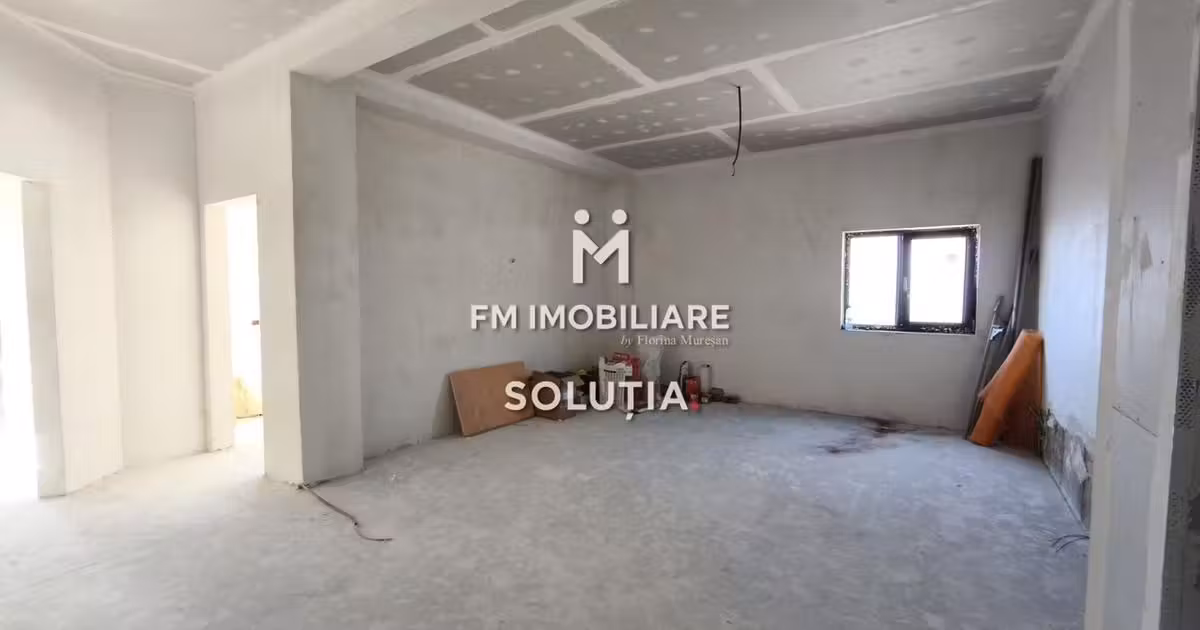 Apartament de vânzare cu 3 camere în zona Central, Baia Mare