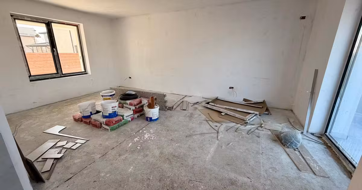 Casă de vânzare cu 4 camere în Popești-Leordeni