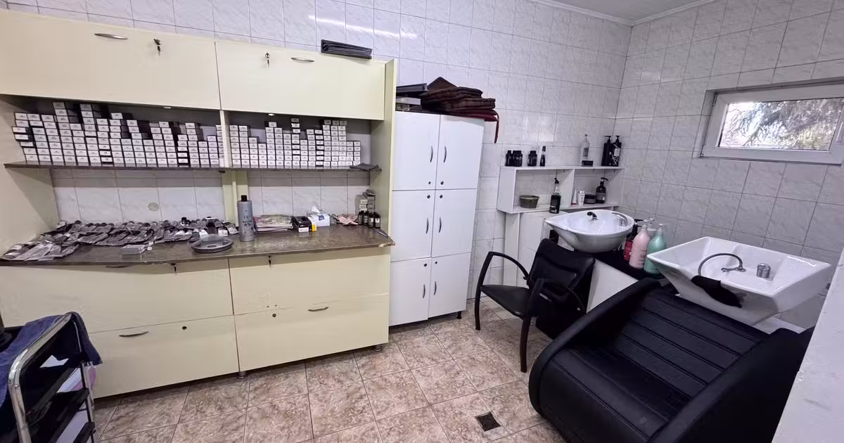 Casă individuală de vânzare cu 13 camere în Popești-Leordeni
