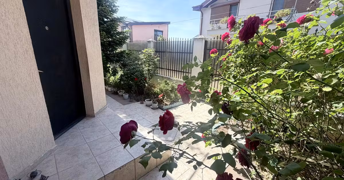 Duplex de vânzare cu 4 camere în Popești-Leordeni