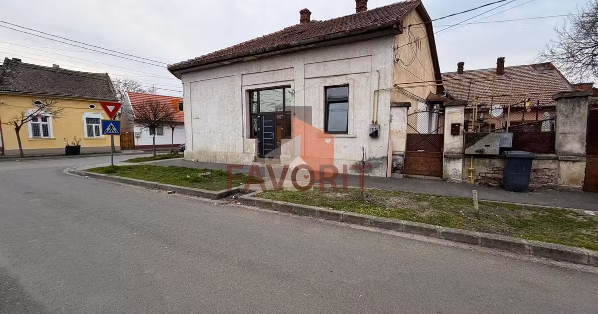 Casă individuală de vânzare cu 3 camere, mobilată în zona Lunei, Timișoara