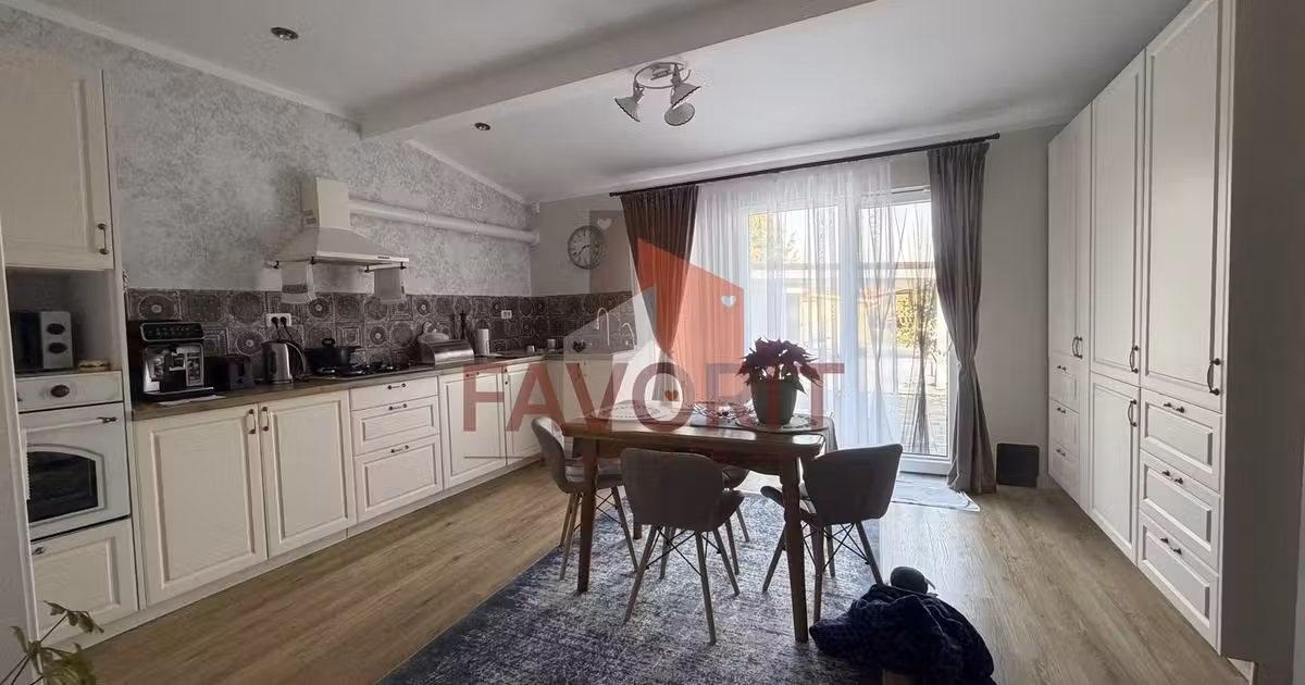 Casă individuală de vânzare cu 5 camere, mobilată în zona Fratelia, Timișoara