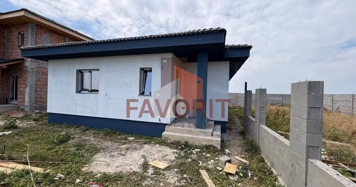 Casă individuală de vânzare cu 3 camere în Sânandrei
