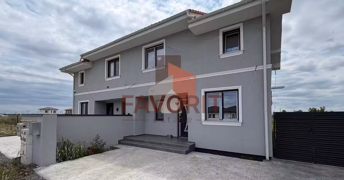 Duplex de vânzare cu 4 camere în Săcălaz