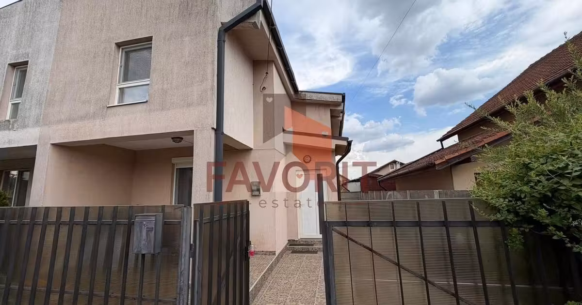 Duplex de vânzare cu 5 camere, mobilat în Săcălaz