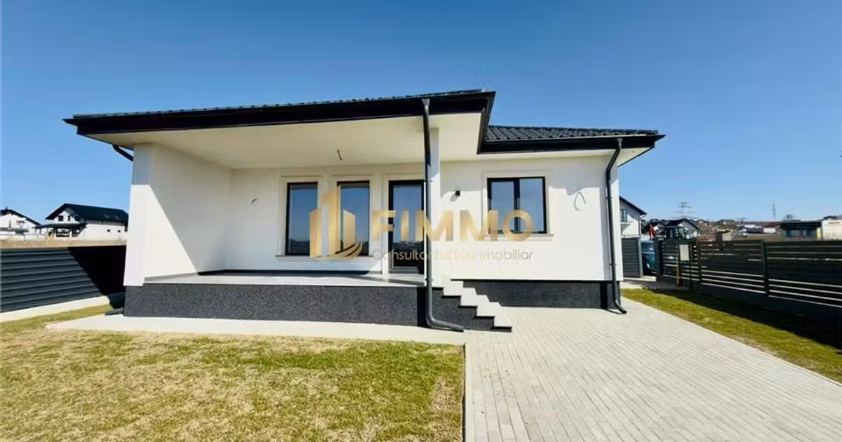 Casă individuală de vânzare cu 3 camere în zona Burdujeni, Suceava