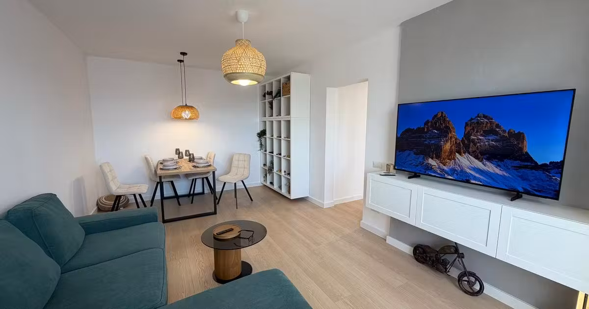 Apartament de vânzare cu 2 camere, mobilat în zona Panduri, Sector 5